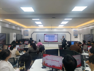 海外学院（外国语学院）开展学习...